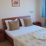 Noks ساني بيتش